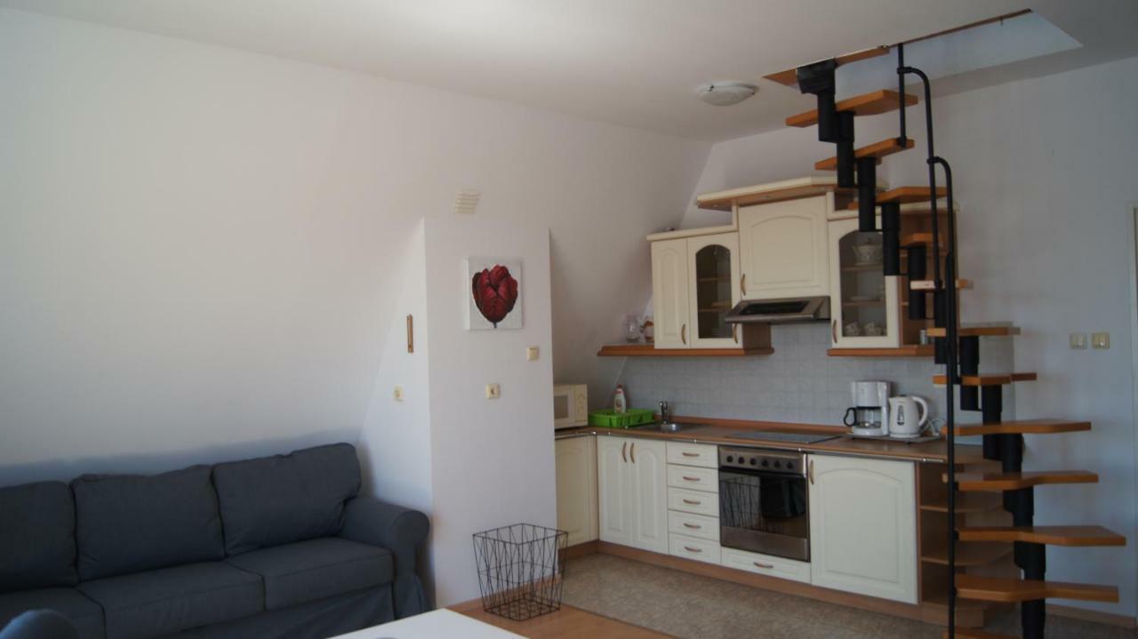 Ranger Apartment *